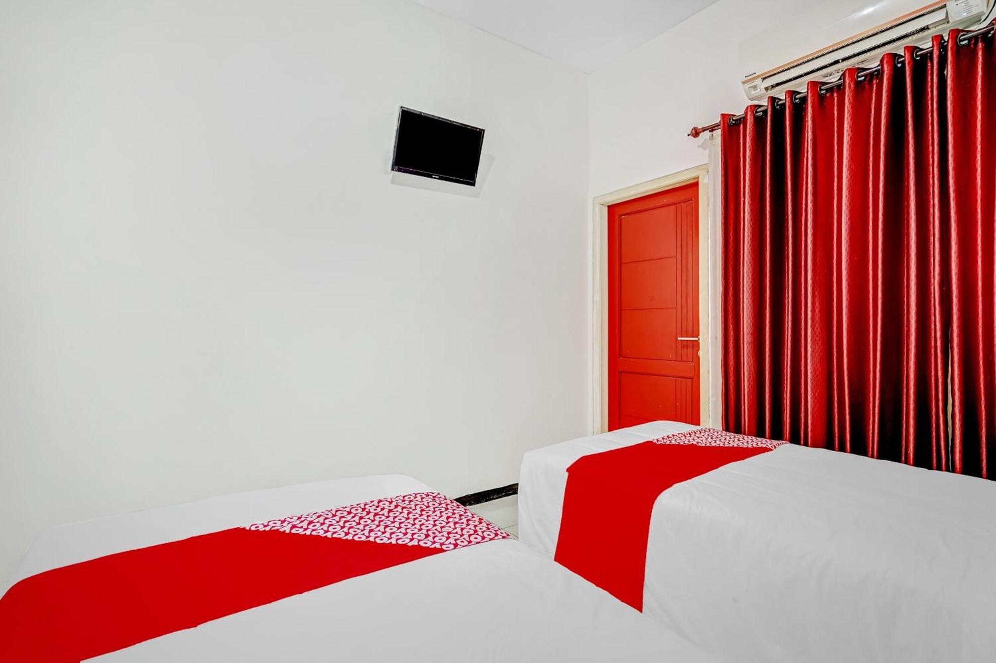 Hotel Kalimantan Σουραμπάγια Εξωτερικό φωτογραφία