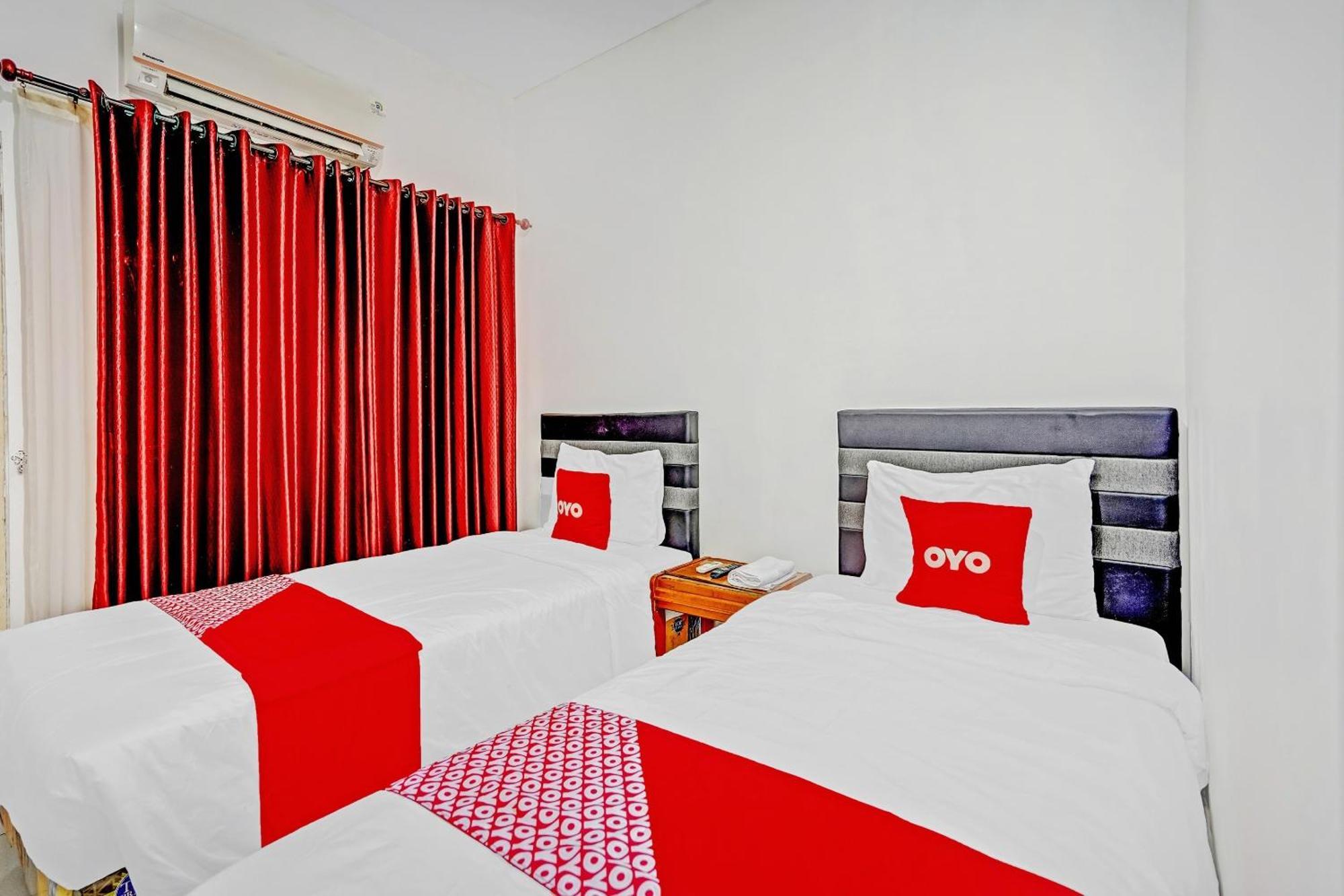 Hotel Kalimantan Σουραμπάγια Εξωτερικό φωτογραφία