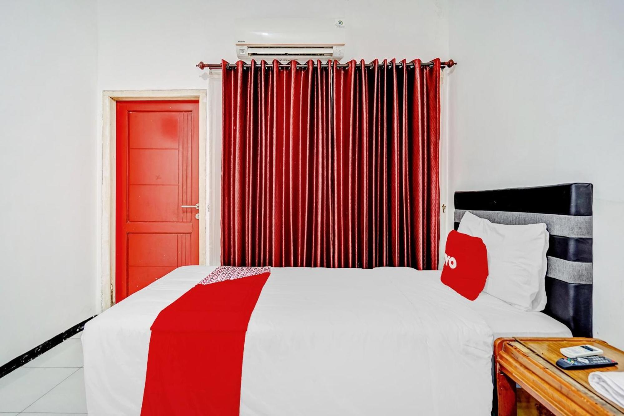 Hotel Kalimantan Σουραμπάγια Εξωτερικό φωτογραφία