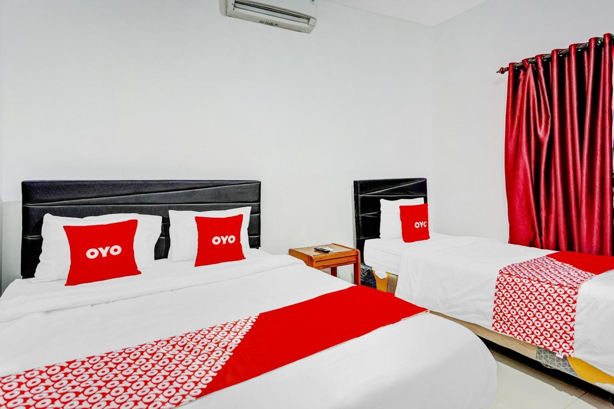 Hotel Kalimantan Σουραμπάγια Εξωτερικό φωτογραφία